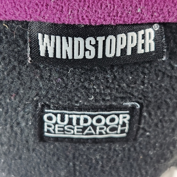 OUTDOOR RESEARCH Windstopper Cap Hat Medium Purple Trapper Ear Flaps Winter - Picture 4 of 9